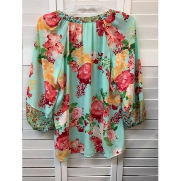Fig & Flower Floral Print V-Neck Blouse With 3/4 Sleeves Womens M - Picture 2 of 3
